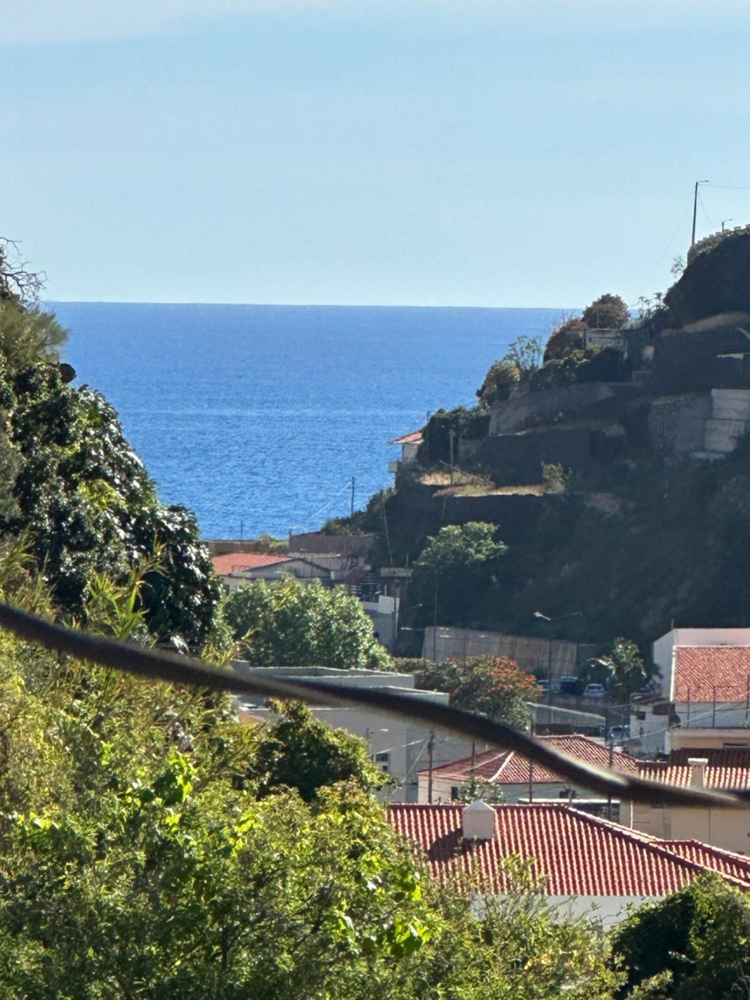 2 Bed Room Apartment , Sea View, 10 Minutes Walk To The Beach Ribeira Brava Exteriör bild