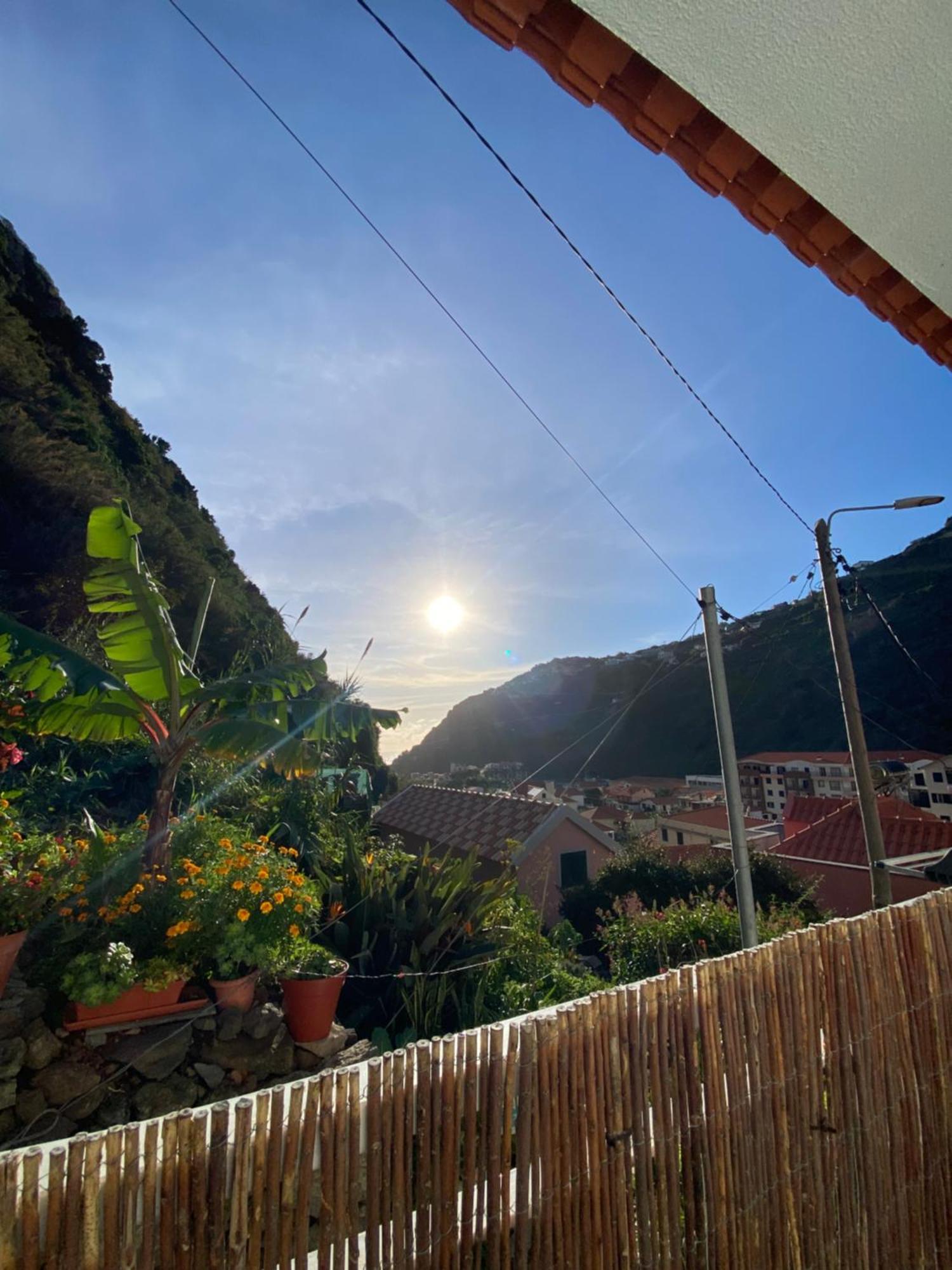 2 Bed Room Apartment , Sea View, 10 Minutes Walk To The Beach Ribeira Brava Exteriör bild